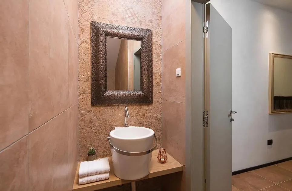 Beautiful Villa ! 4 Bedrooms !!! Vintijan Holiday home